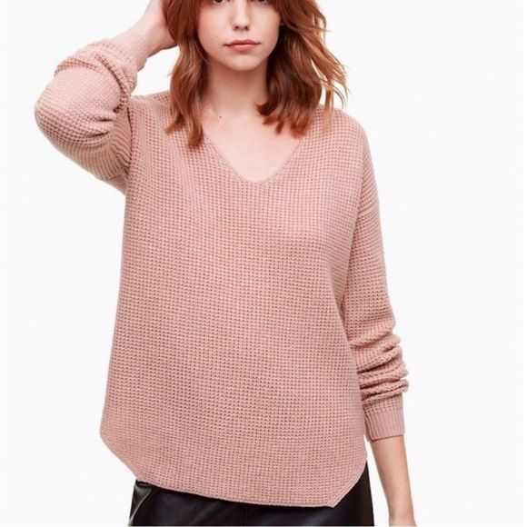 Aritzia Sweaters - Aritzia Wilfred Free Wolter Sweater v neckline in beautiful pastel orange large